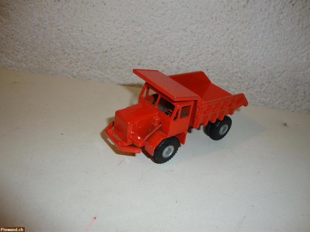 Bild 5: Matchbox King Size Nr. 8 Scammell 6x6 Tractor Trailer mit Dumper