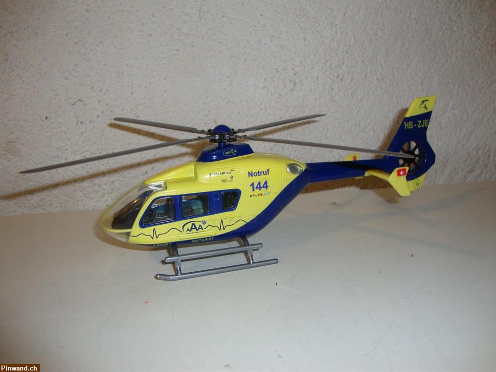 Bild 1: Helikopter EC-135 Alpine Air Ambulance zu verkaufen