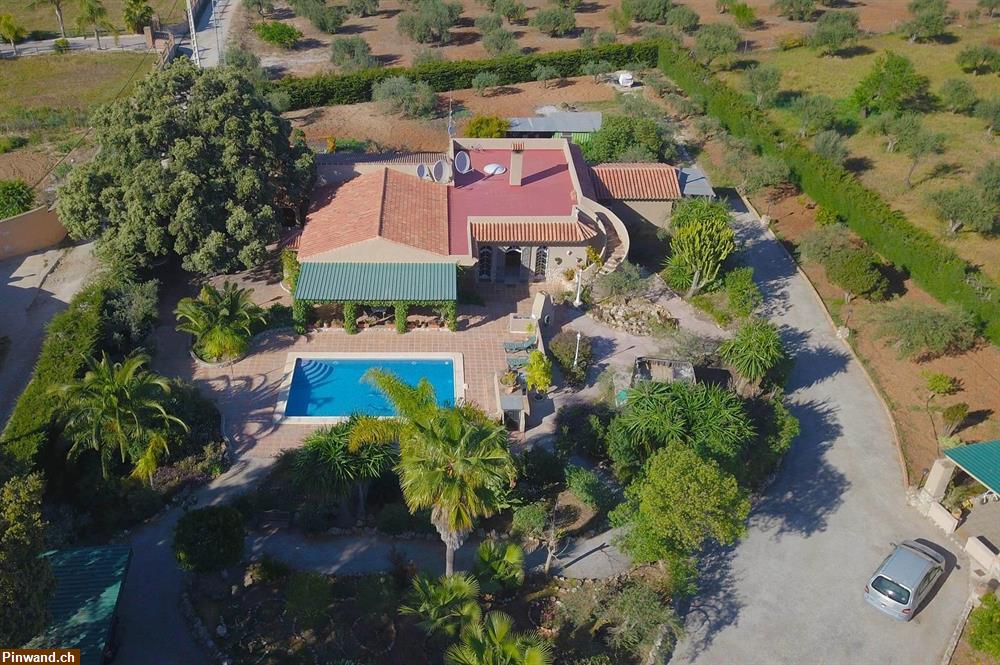 Bild 2: Grundstück mit 2 Einfamilien Häuser in Malaga Spanien zu verkaufen