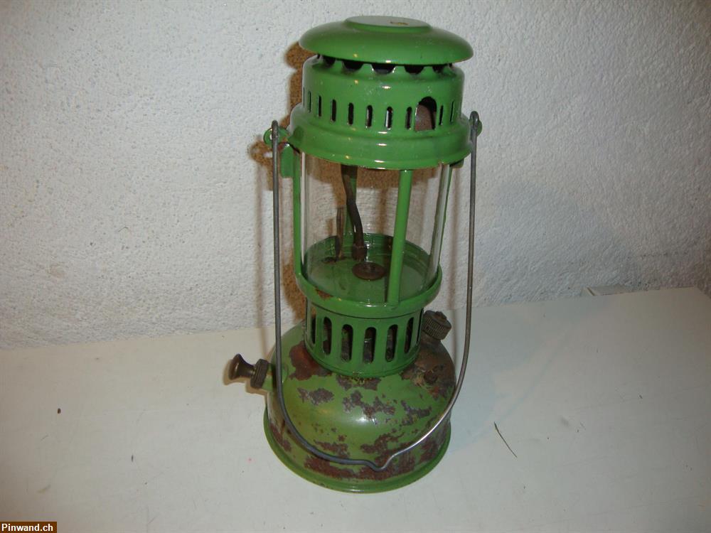 Bild 2: Antike Benzinvergaserlampe zu verkaufen