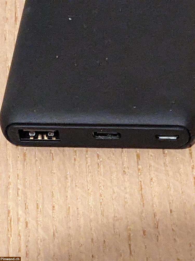 Bild 3: Celluarline Powerbank zu verkaufen