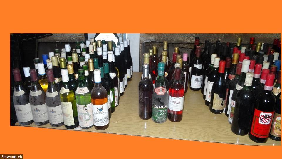 Bild 4: 200 Weinflaschen: Rotwein, Weißwein und Rose