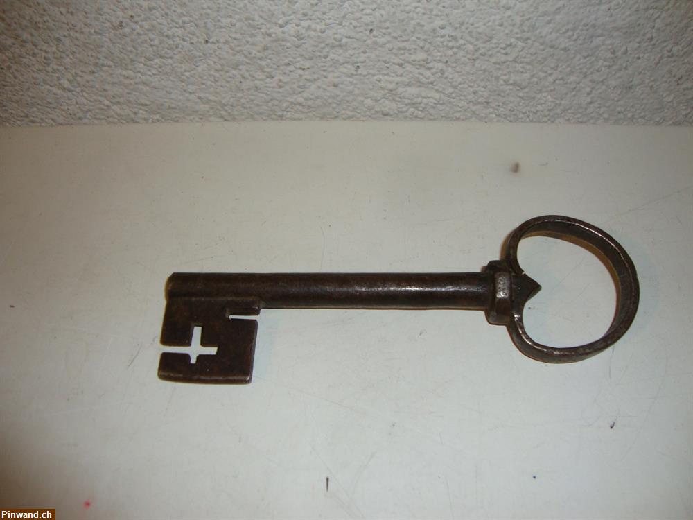 Bild 1: Alter schöner Schlüssel zu verkaufen