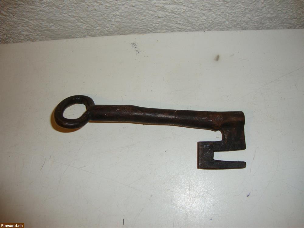 Bild 4: Alter Schlüssel 14cm zu verkaufen