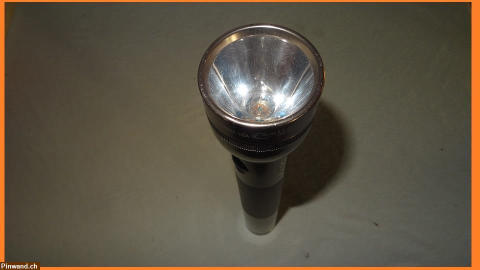 Bild 4: Maglite Taschenlampen 31cm Lang zu verkaufen