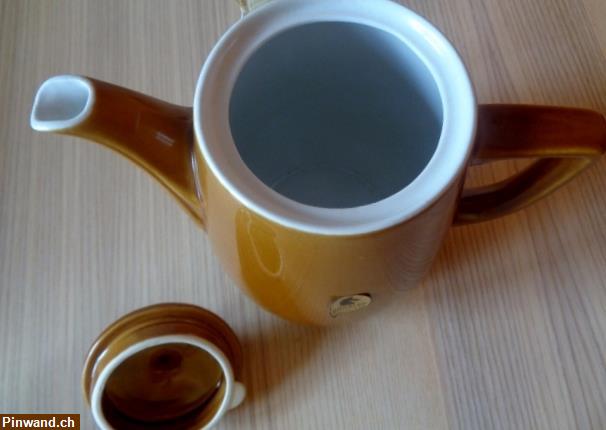 Bild 3: Rössler Porzellan Kaffee/Teekrug / 1.5l  zu verkaufen