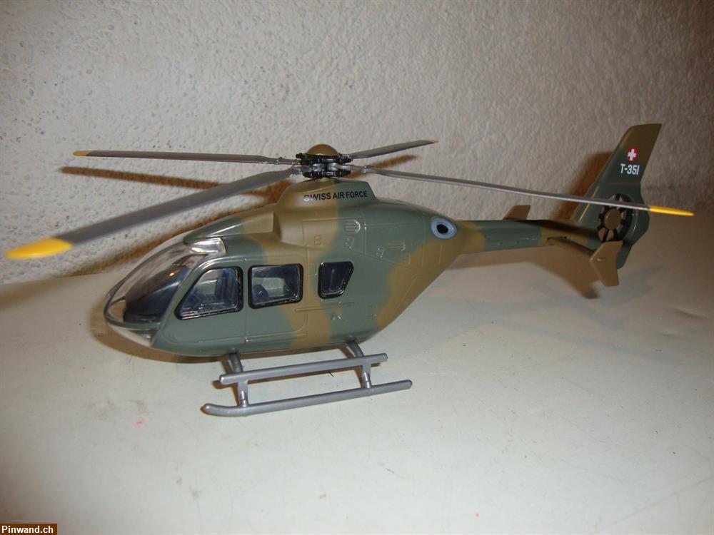 Bild 1: Modell Helikopter EC 635 Swiss Air Force zu verkaufen