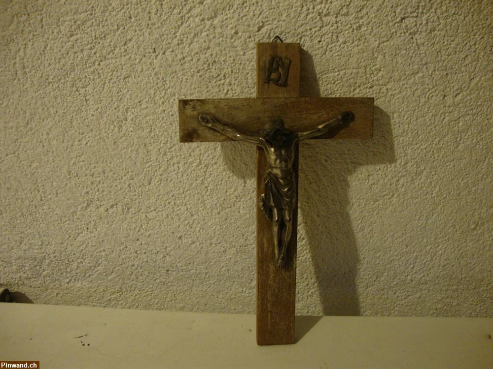 Bild 2: Altes Holzkreuz zu verkaufen
