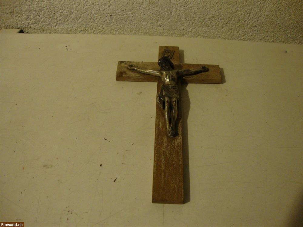 Bild 3: Altes Holzkreuz zu verkaufen