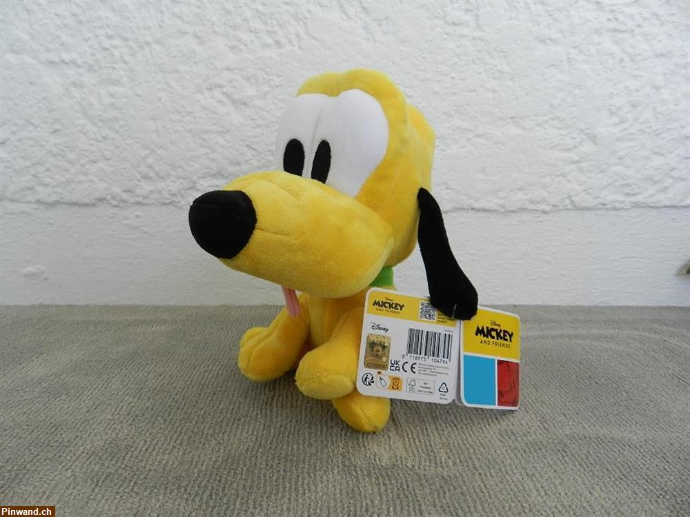 Bild 3: Pluto vom Mickey and Friends Coop Sammelspass zu verkaufen