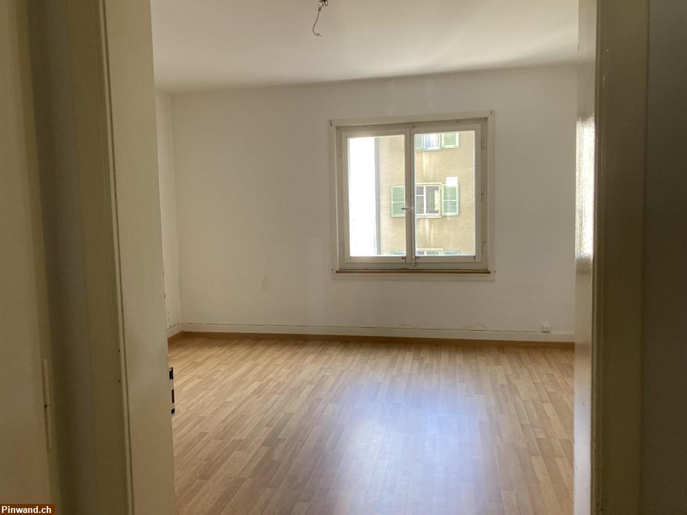 Bild 1: schönes Zimmer als Büro, Praxis in Bern zu vermieten