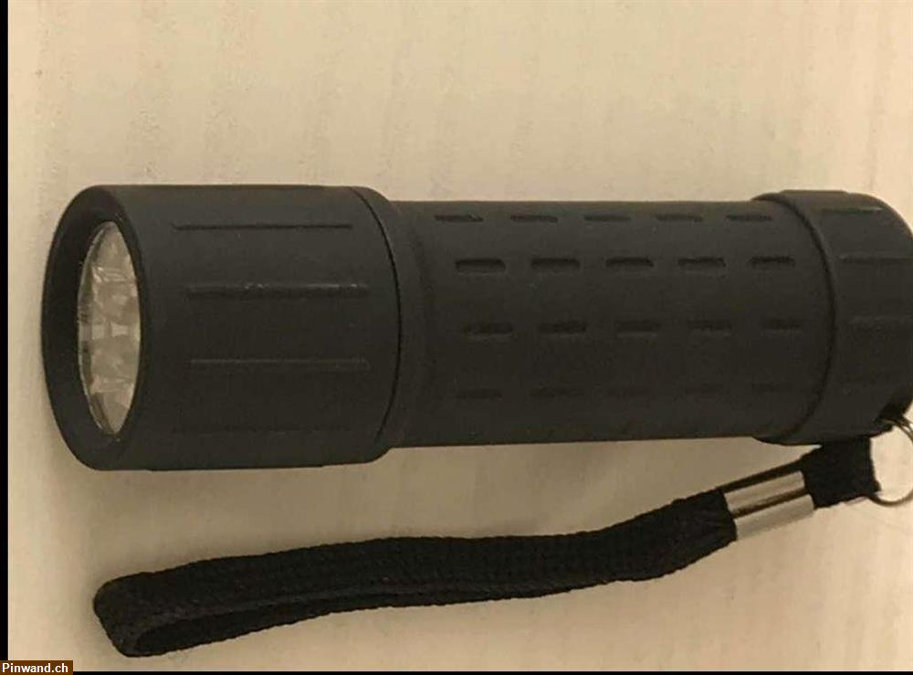 Bild 1: MILDRED Taschenlampe 9 LED - schwarz zu verkaufen