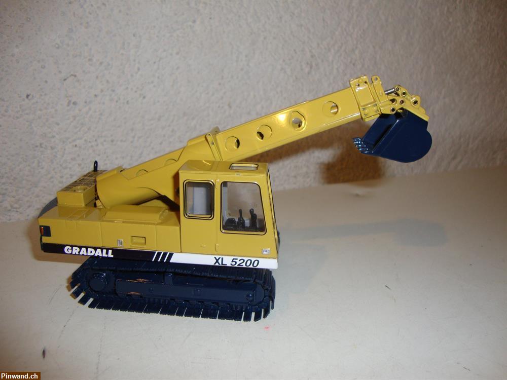 Bild 1: Modell Bagger Gradall XL5200 zu verkaufen