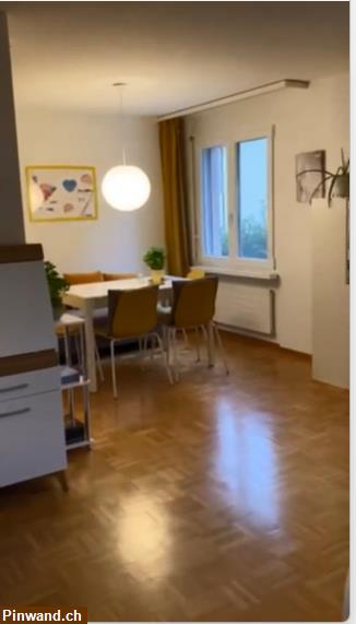 Bild 3: Ideal für Single: Schöne 2 ½-Zimmer-Wohnung in Sulgen TG mit sonnigem Balkon