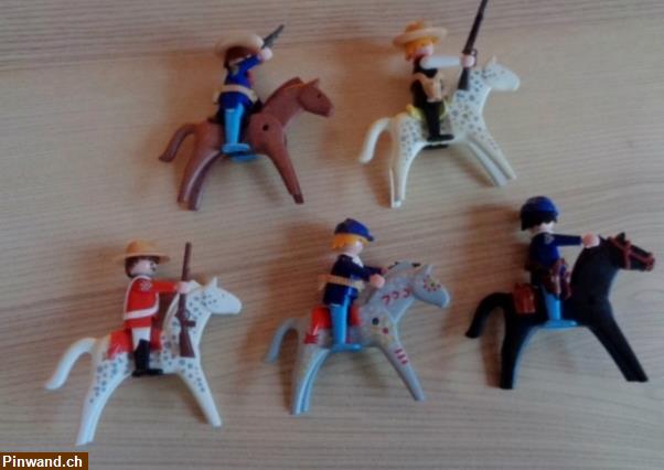 Bild 1: Konvolut Cowboys Playmobil inkl. Zubehör zu verkaufen