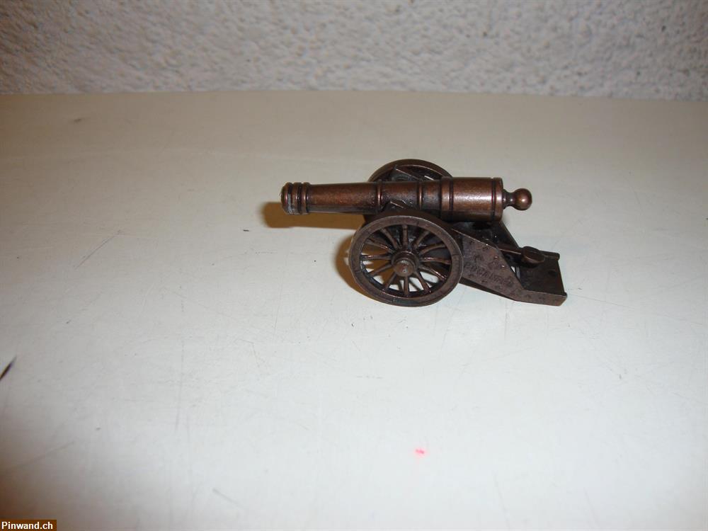 Bild 1: Kleine Kanone aus Eisen zu verkaufen