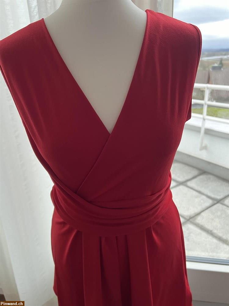 Bild 2: Rotes Sommerkleid Gr. M zu verkaufen