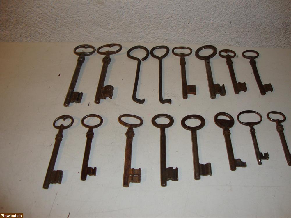 Bild 2: Lot alte Schlüssel 16 Stück zu verkaufen