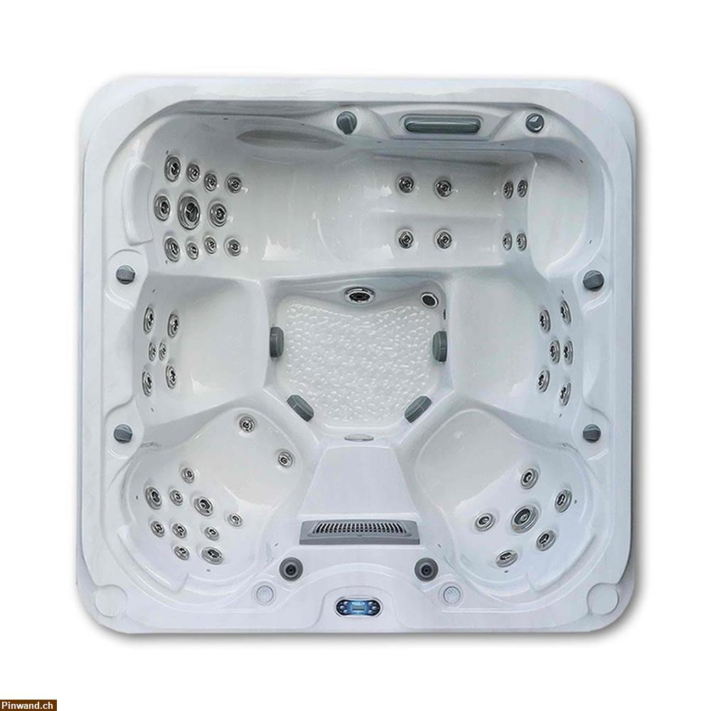 Bild 3: Klassiker für kleines Budget –  Whirlpool Take Me Five