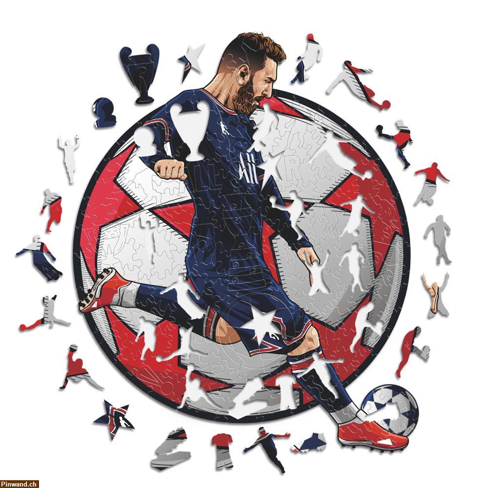 Bild 10: Holzpuzzle Mbappe, Messi, Ronaldo, Lamine Yamal, Vini Jr, Bellingham, Haaland, Neymar, Ibrahimovic