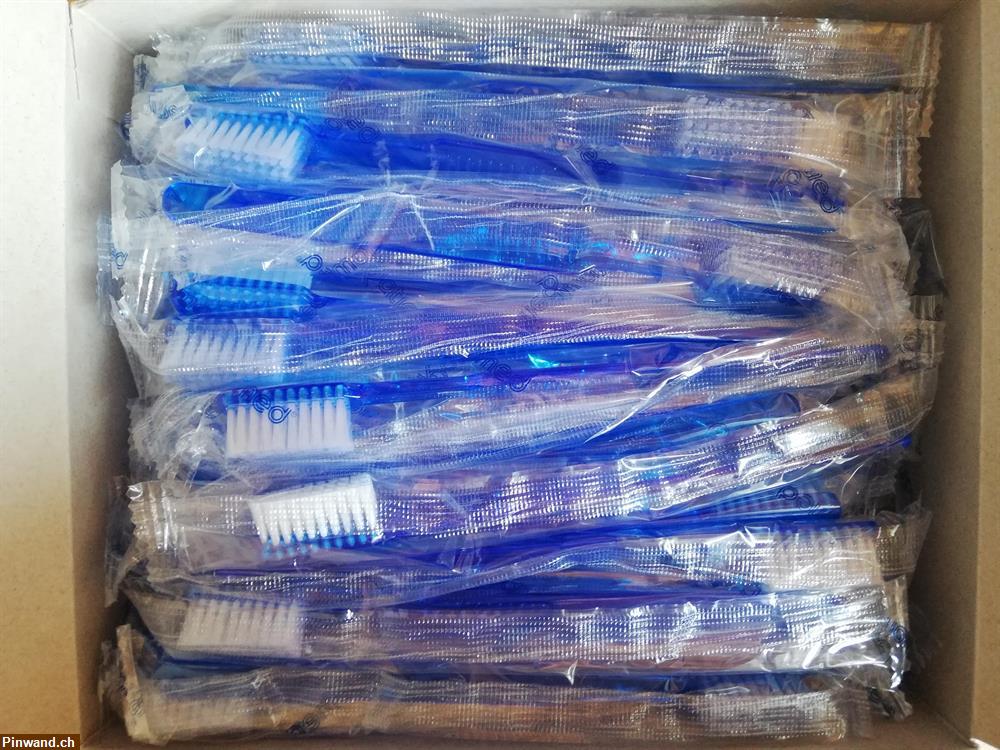 Bild 3: SET 4 Zahnbürsten, Neu und OVP