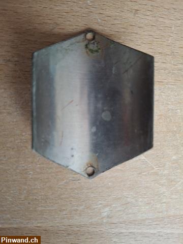 Bild 2: Mondia Velo Steuerkopf  CH  Schild Emblem