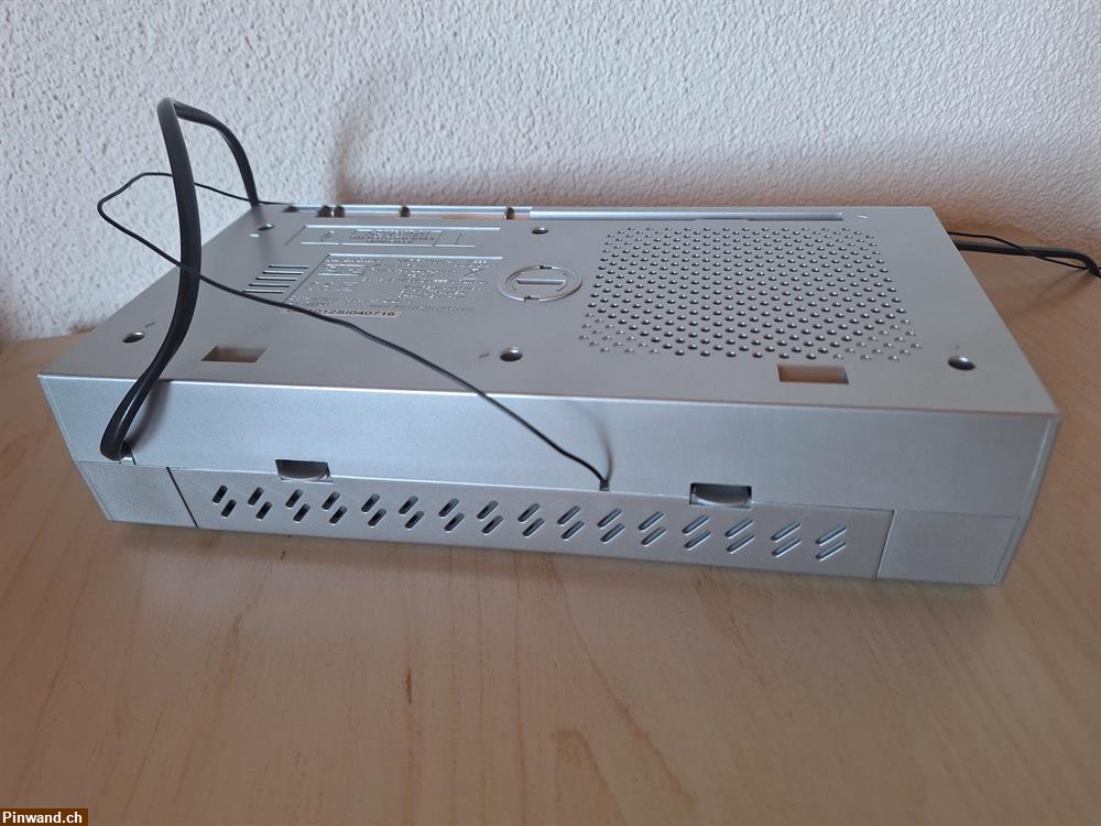 Bild 7: Unterbau-Radio mit RDS zu verkaufen