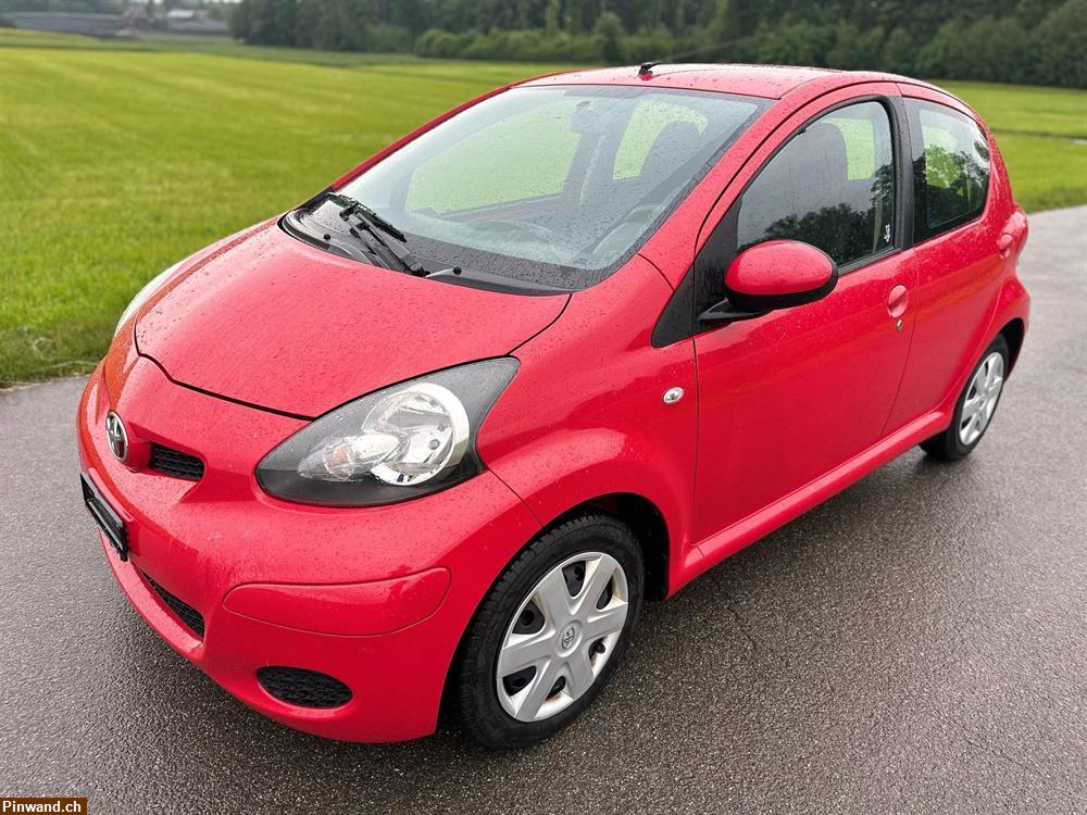Bild 3: TOYOTA Aygo 1.0 Linea Luna zu verkaufen