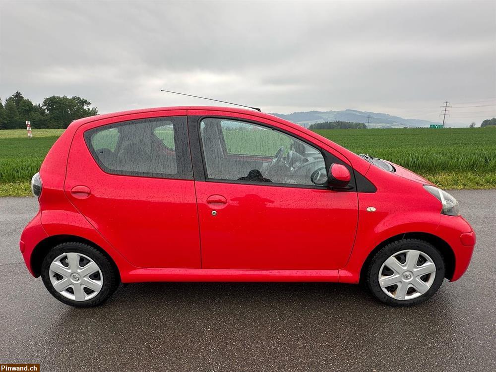Bild 4: TOYOTA Aygo 1.0 Linea Luna zu verkaufen