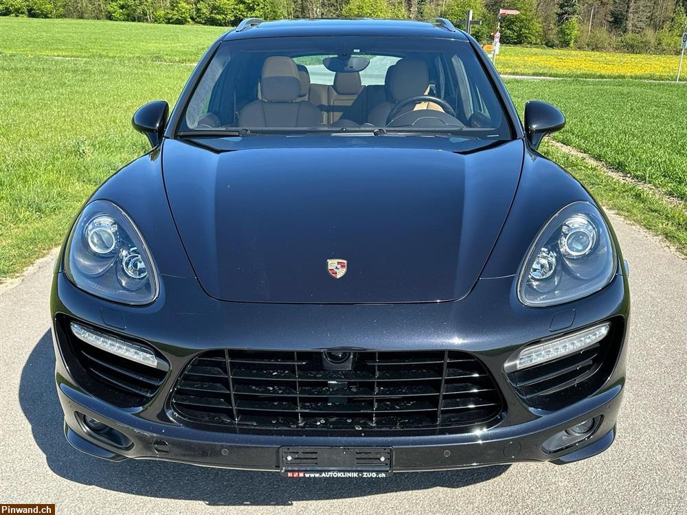Bild 3: PORSCHE Cayenne Turbo