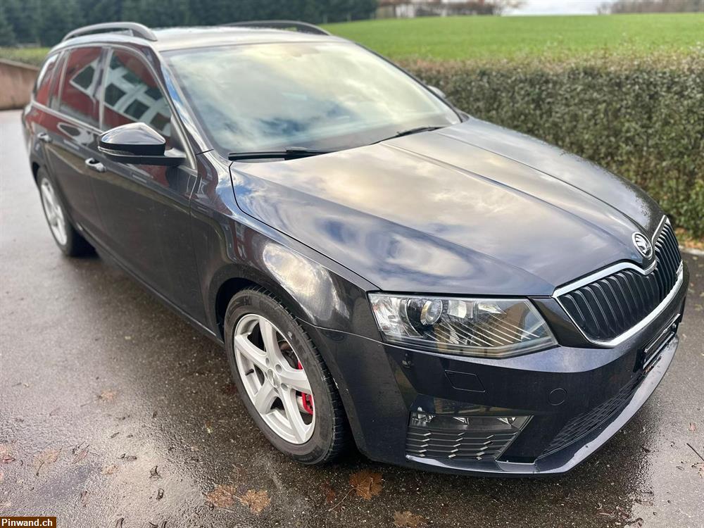 Bild 4: Occasion SKODA Octavia Combi 2.0 TSI RS Prag