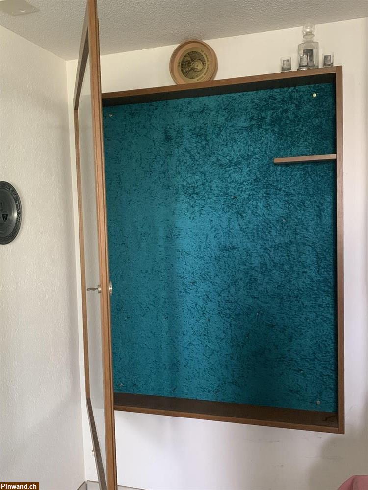 Bild 4: Schrank / Vitrine zu verkaufen