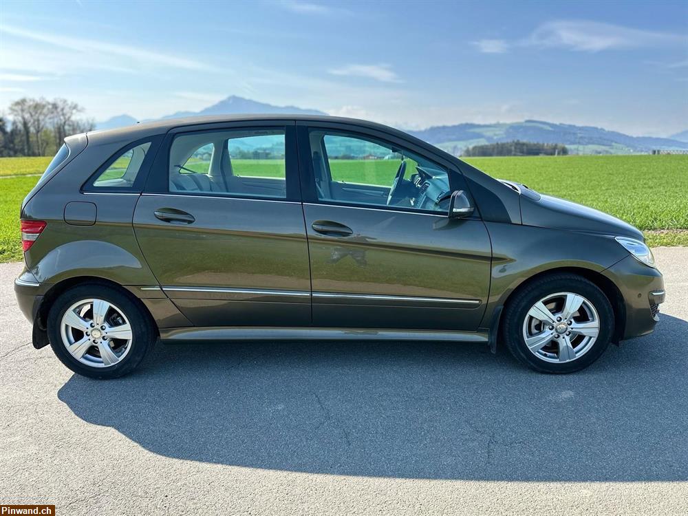 Bild 4: MERCEDES-BENZ B 200 T Autotronic