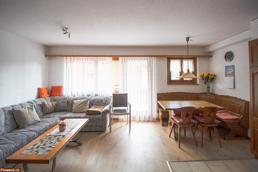 Bild 1: Wohnung 2.5-21, Grosse 2.5 Zimmerwohnung in ruhiger Lage mit Balkon süd