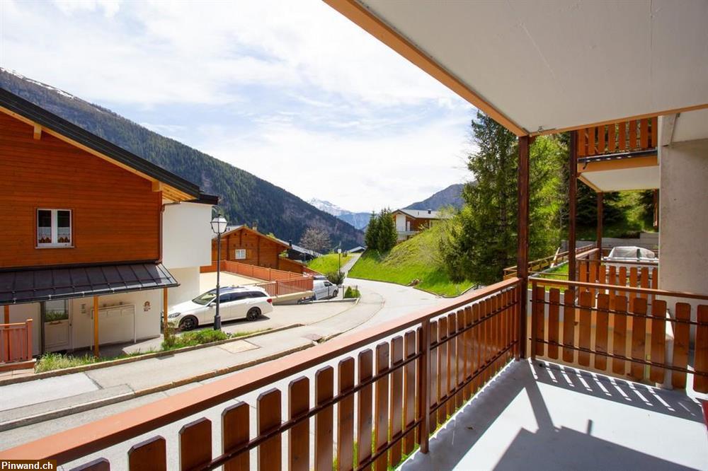 Bild 6: Wohnung 2.5-21, Grosse 2.5 Zimmerwohnung in ruhiger Lage mit Balkon süd