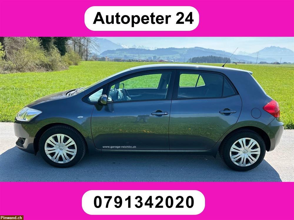 Bild 1: TOYOTA Auris 1.6 Style