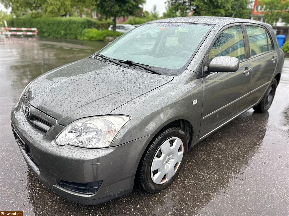 Bild 3: TOYOTA Corolla 1.6 Linea Terra Dynamic