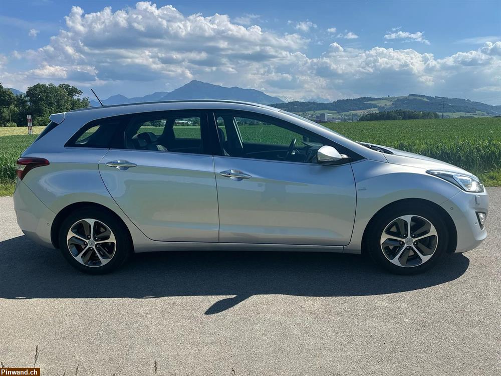Bild 5: HYUNDAI i30 Wagon 1.6 CRDi Plena Automatic DCT