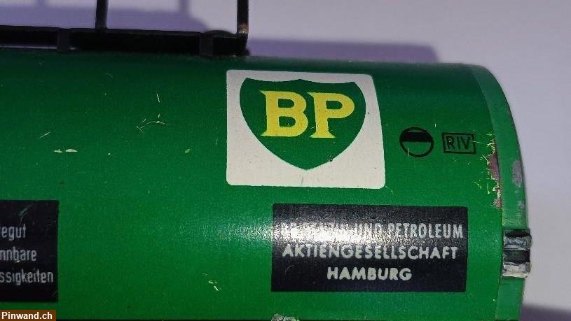 Bild 12: 1 Paket mit 20 Zuganhängern zu verkaufen
