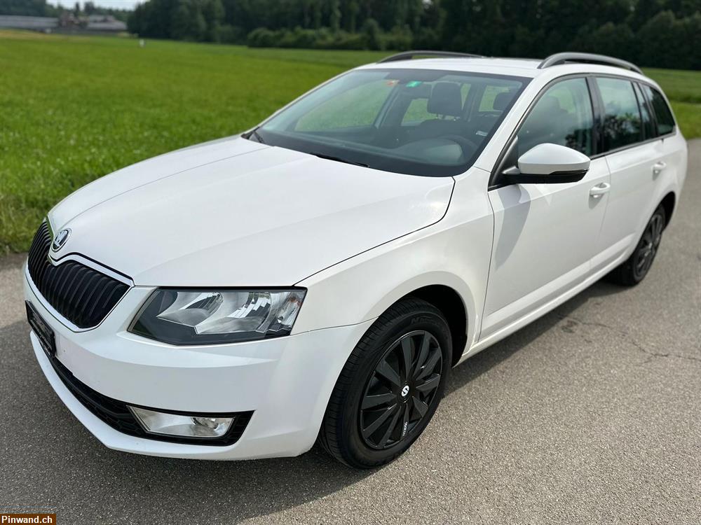 Bild 2: SKODA Octavia Combi 1.6 TDI Swiss Joy 4x4