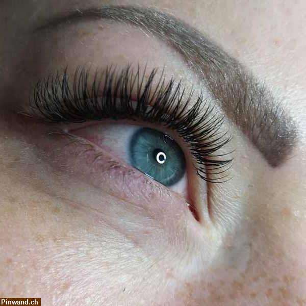 Bild 1: Wimpernverlängerung Natur