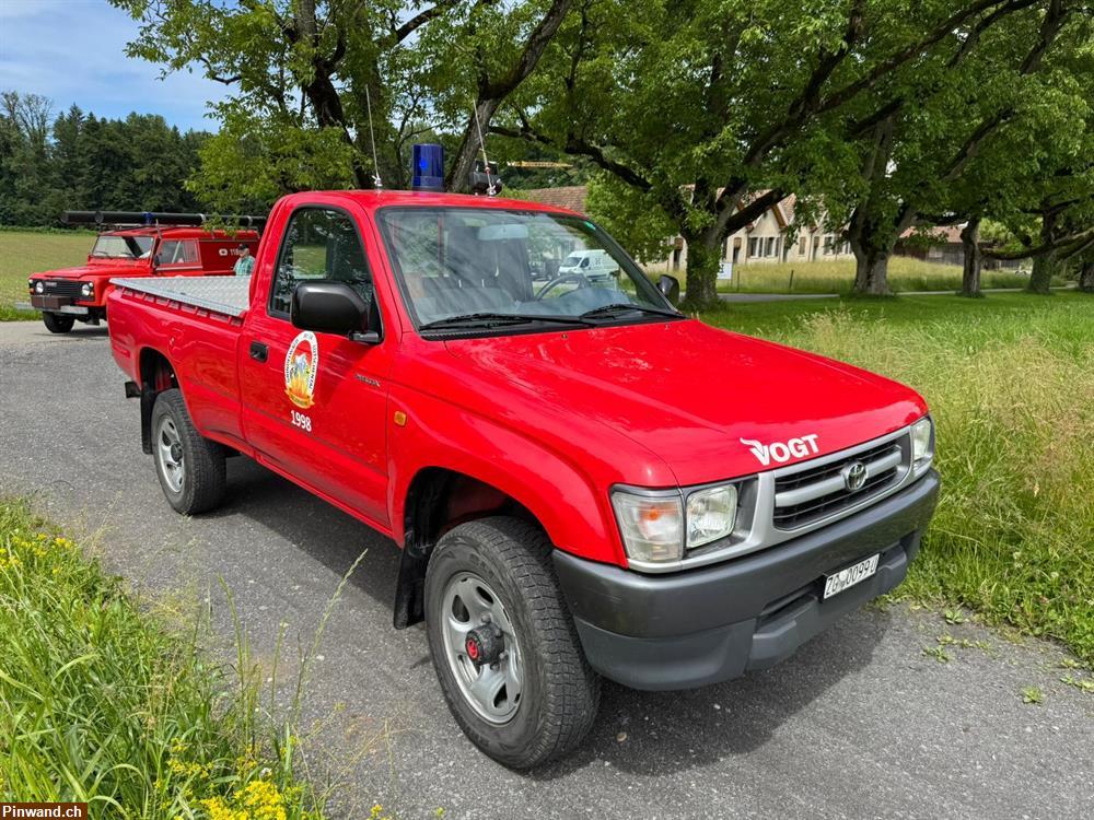 Bild 4: TOYOTA Hilux RZN 168