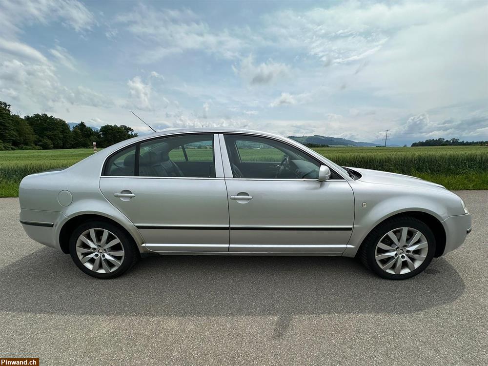 Bild 4: SKODA Superb 2.8 V6 Elegance