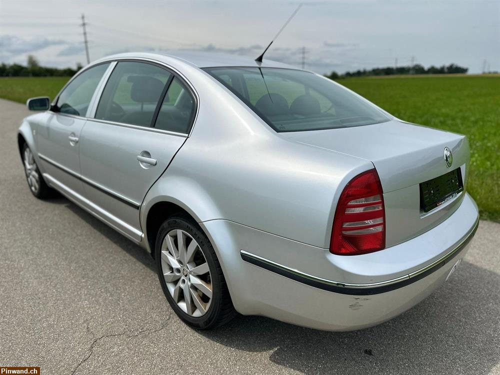Bild 6: SKODA Superb 2.8 V6 Elegance