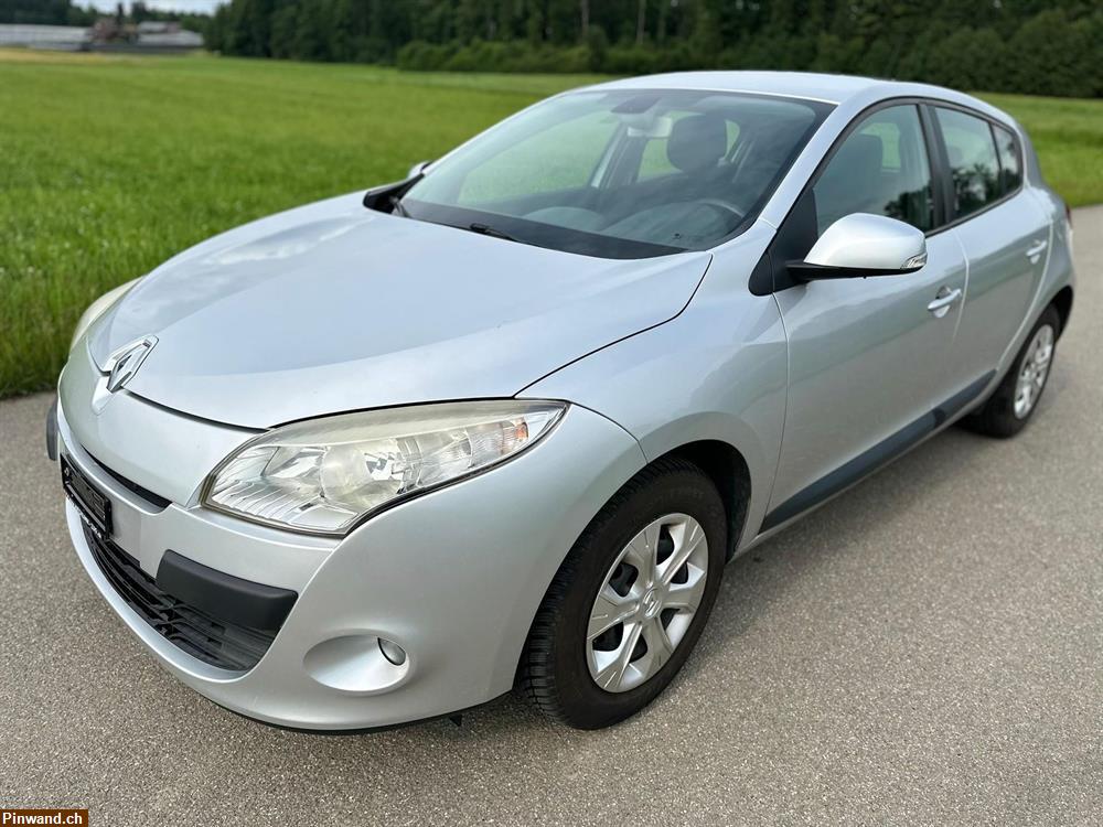 Bild 1: RENAULT Mégane 1.6 16V Dynamique