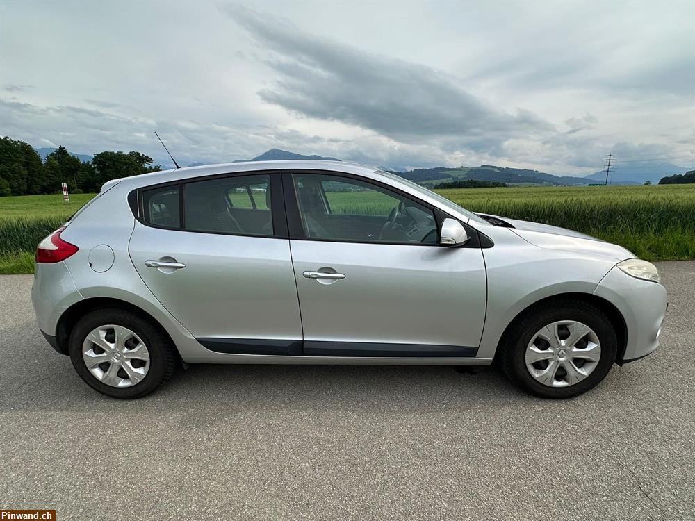 Bild 4: RENAULT Mégane 1.6 16V Dynamique