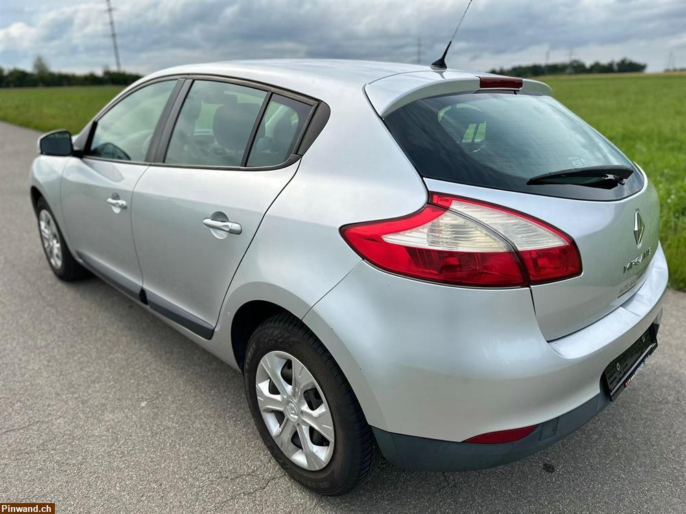 Bild 6: RENAULT Mégane 1.6 16V Dynamique