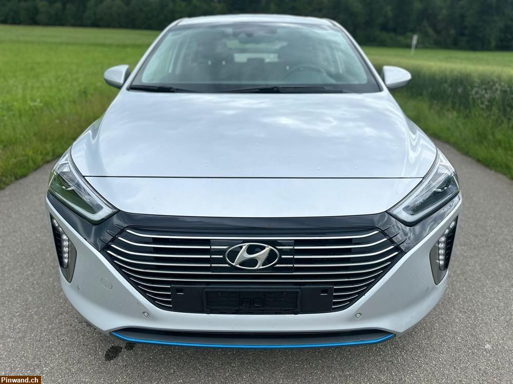 Bild 2: HYUNDAI Ioniq 1.6 GDi HEV Launch Plus DCT