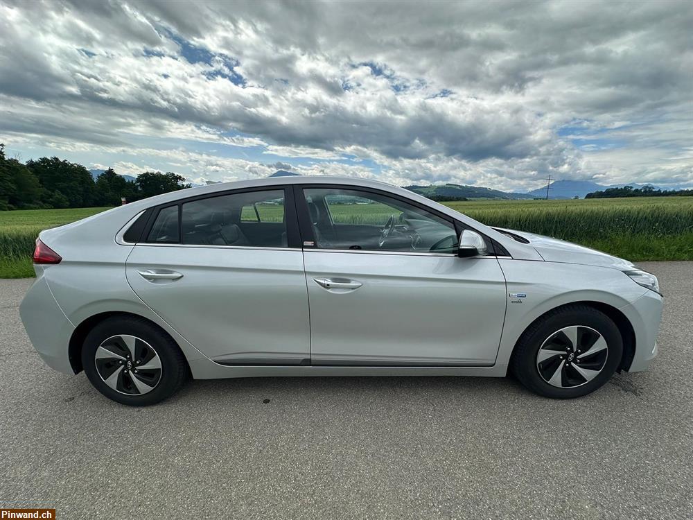 Bild 4: HYUNDAI Ioniq 1.6 GDi HEV Launch Plus DCT