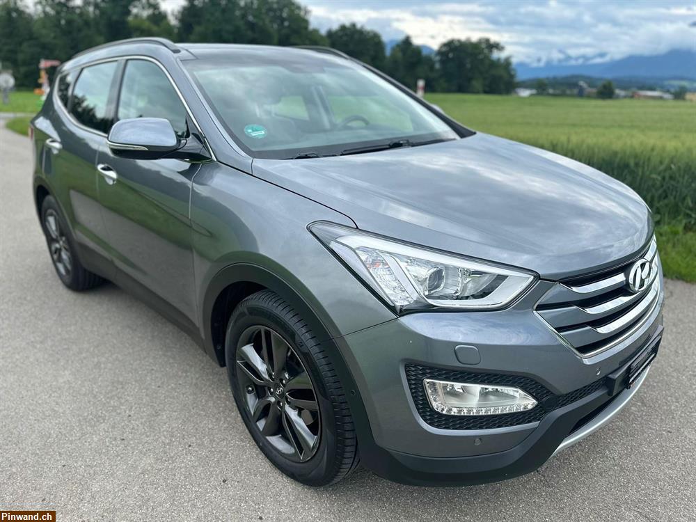 Bild 6: HYUNDAI Santa Fe 2.2 CRDI Style 4WD Automatic 7 Platz